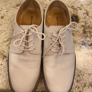 Johnston and murphy white bucks size 9m